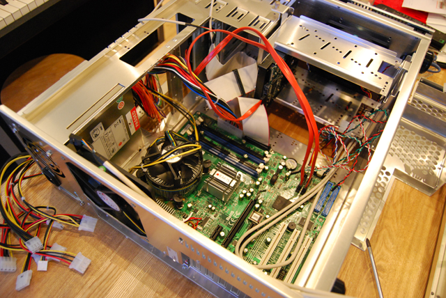 パルテア・オリジナル・パソコン「プロフェッショナル・シリーズ」「アーティスト・シリーズ」