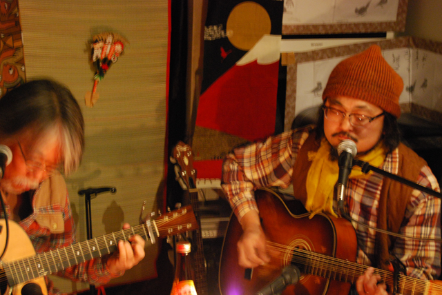 1/15 スーマー with 長嶋淳 ライブ at 鵠沼海岸アンプラグド